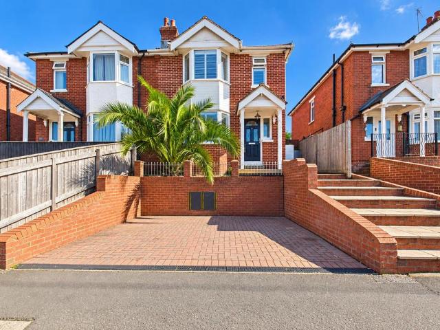 House for sale in Shirley Park, City Of Southampton