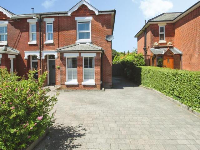 House for sale in Helford, Hampshire