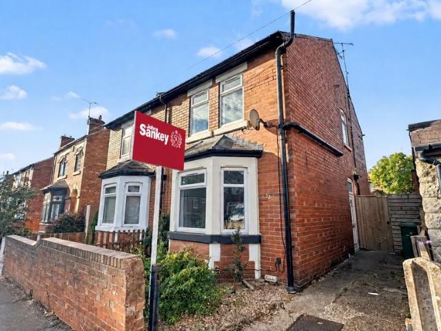 House for sale in Mansfield Woodhouse, Mansfield