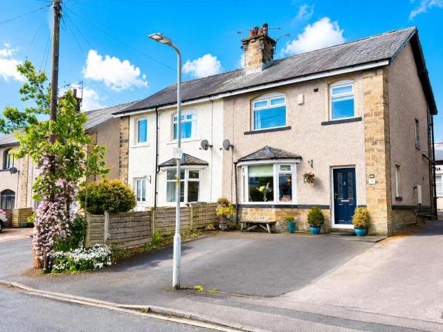 House for sale in West Yorkshire