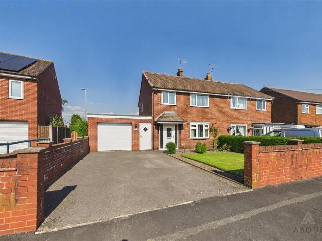 House for sale in The Heath, Beamhurst