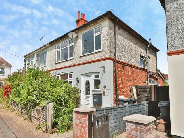 House for sale in Winton, Bournemouth