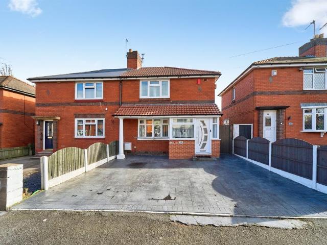 House for sale in Catherine Cross, Darlaston