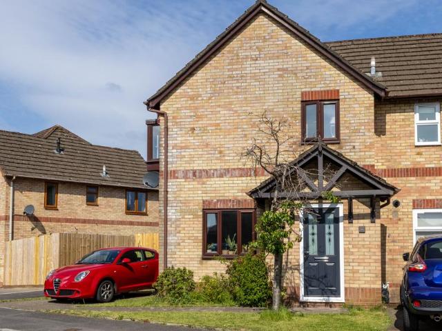 House for sale in Llantrisant, Beddau