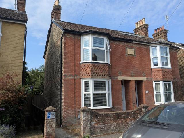 House for sale in New Town, Horsham