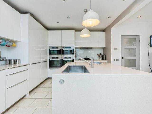 House for sale in Newnham, Bedford