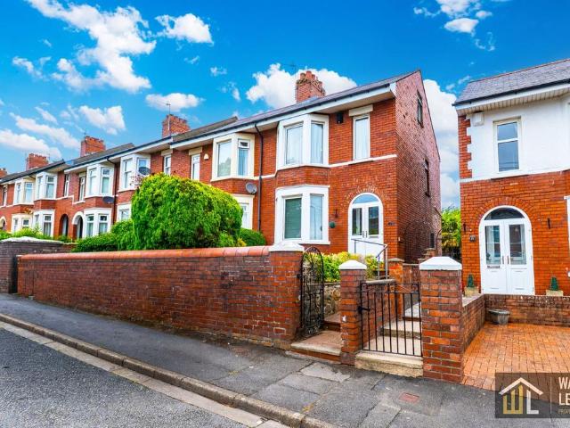 House for sale in Falcon Lodge, Wales