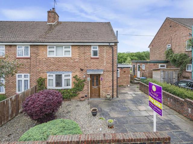 House for sale in The Butts, Kent
