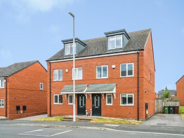 House for sale in Thorpe, West Yorkshire