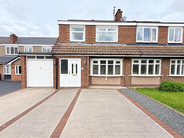 House for sale in Newtonmoor, Tameside