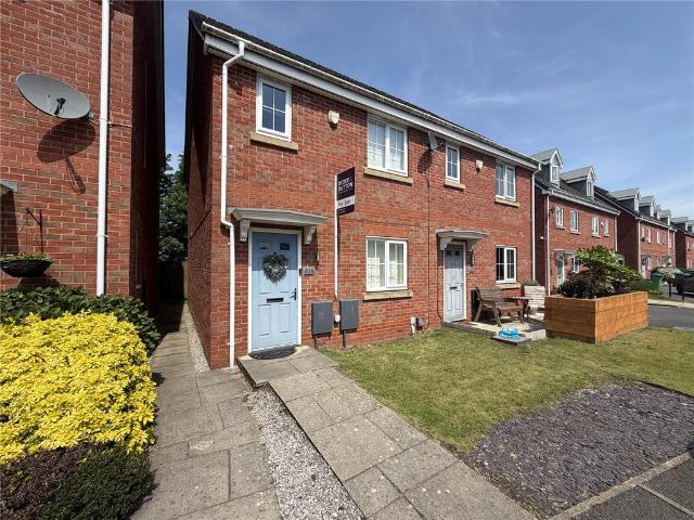House for sale in Burnedge, Greater Manchester