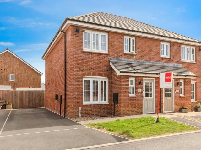 House for sale in Hammond Street