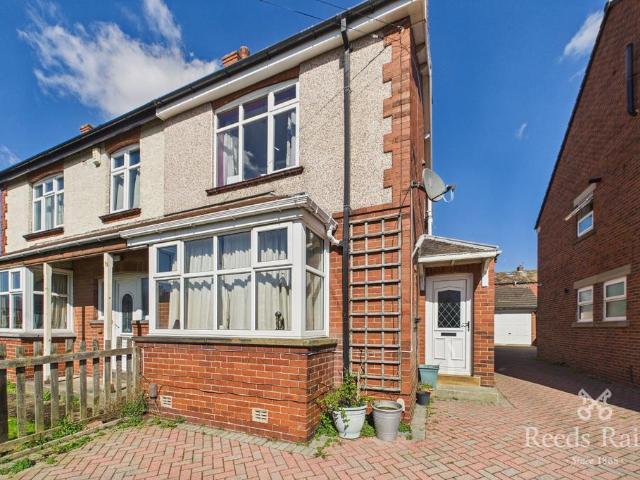House for sale in Ossett, West Yorkshire
