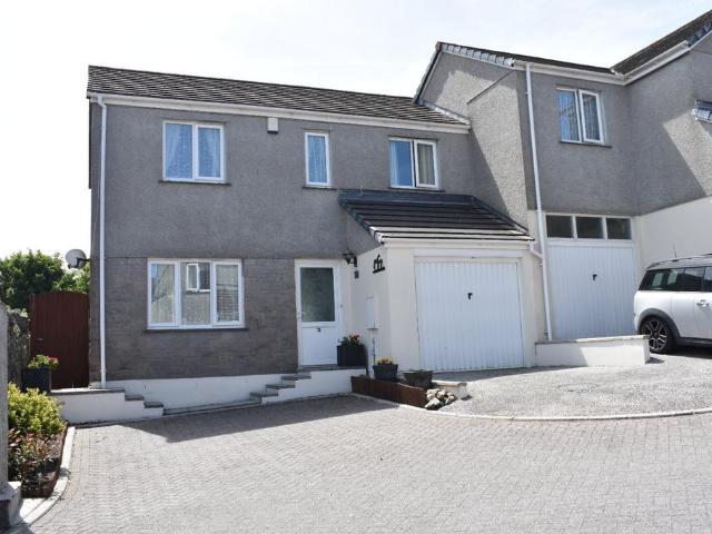 House for sale in Lanner, Cornwall