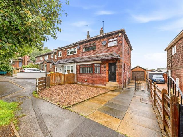 House for sale in Pudsey, West Yorkshire