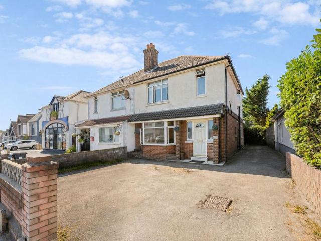 House for sale in Alderney, Poole