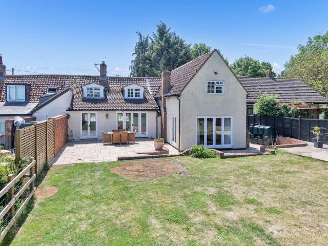 House for sale in Arrington, Cambridgeshire