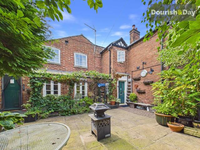 House for sale in Tilstock, Shropshire