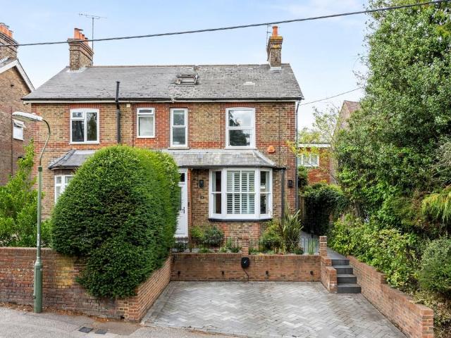 House for sale in Perryfields, West Sussex