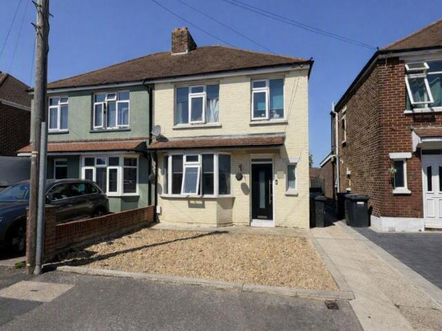 House for sale in Hardway, Middlecroft