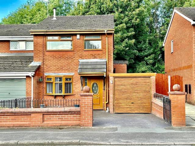 House for sale in Georgia, Greater Manchester