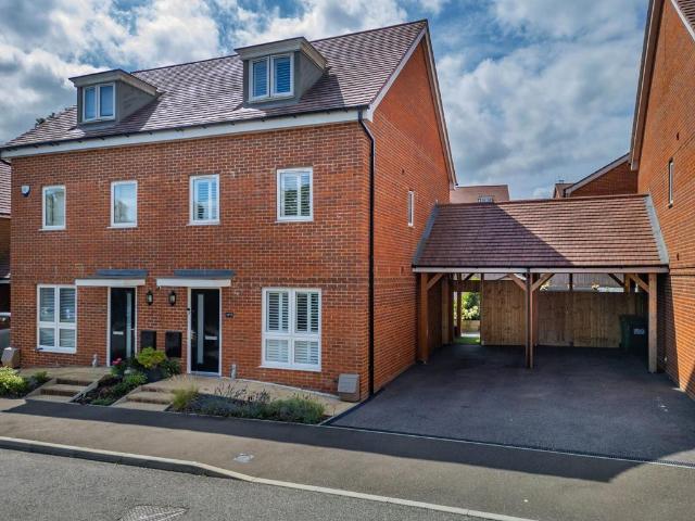 House for sale in Cross In Hand, East Sussex