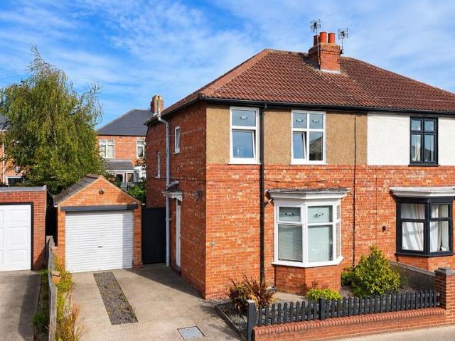 House for sale in Darlington