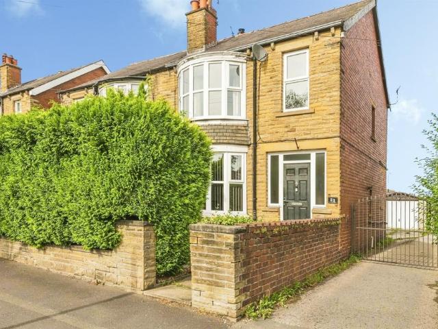 House for sale in Hanging Heaton, Dewsbury