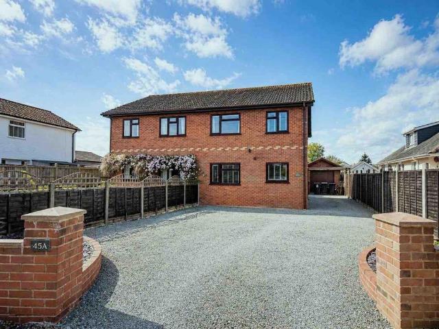 House for sale in Hordle, New Forest