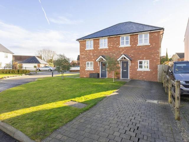 House for sale in Hawkinge, Folkestone