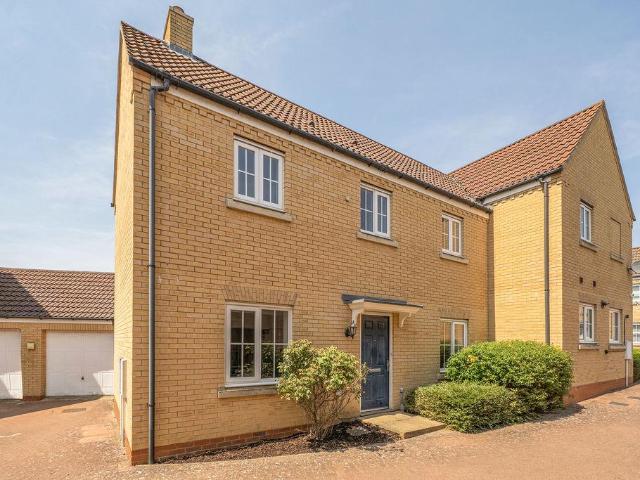House for sale in Bedford