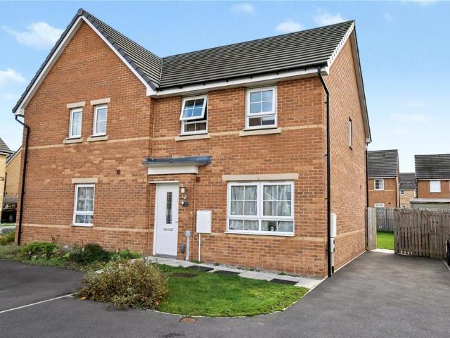 House for sale in West Yorkshire