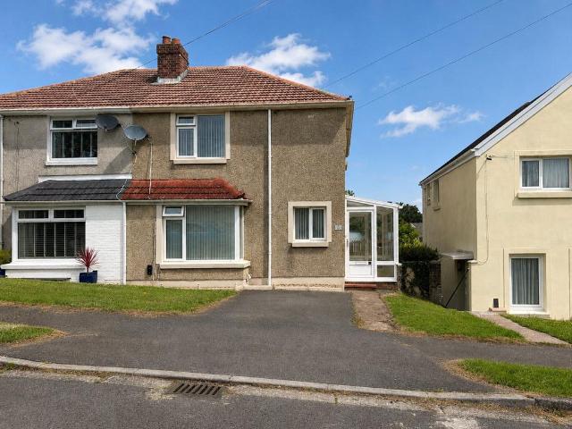 House for sale in Milford Haven, Wales