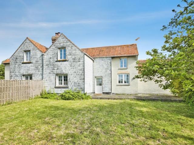 House for sale in Somerset