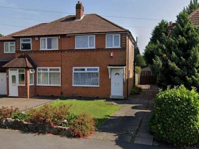 House for sale in Shirley, West Midlands