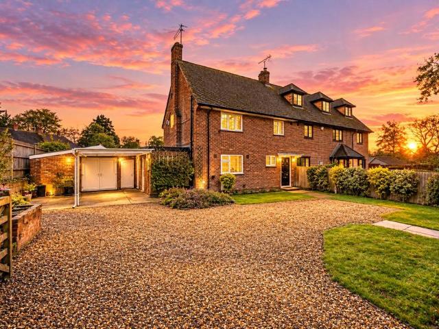 House for sale in Burghfield, Burghfield Common