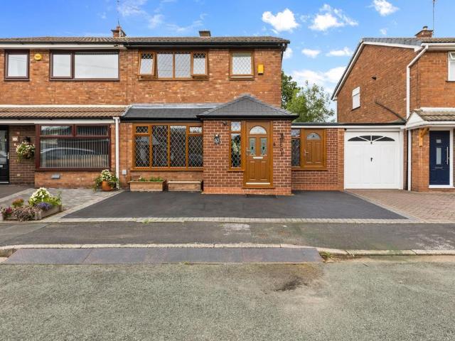 House for sale in Greystone Heath