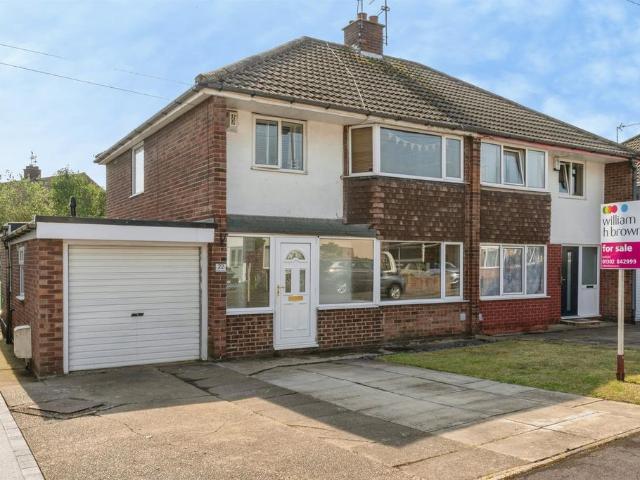 House for sale in Hatfield, South Yorkshire