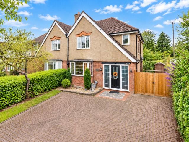 House for sale in Colney Street, St Albans