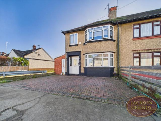 House for sale in Headlands, Northampton
