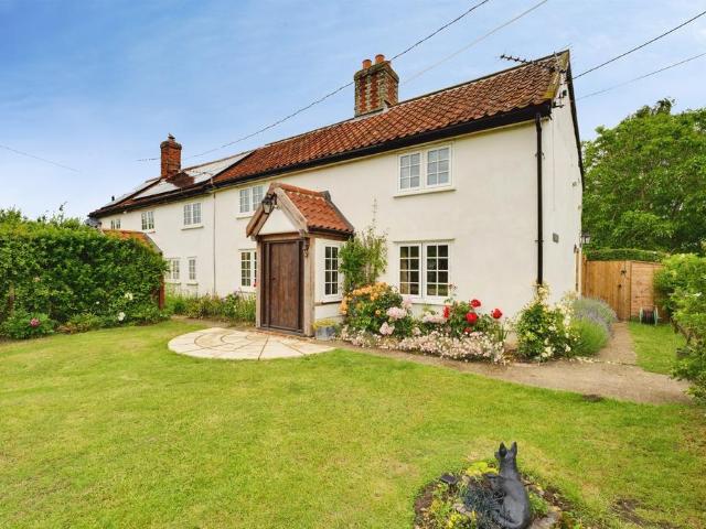 House for sale in Old Newton with Dagworth, Bedingfield