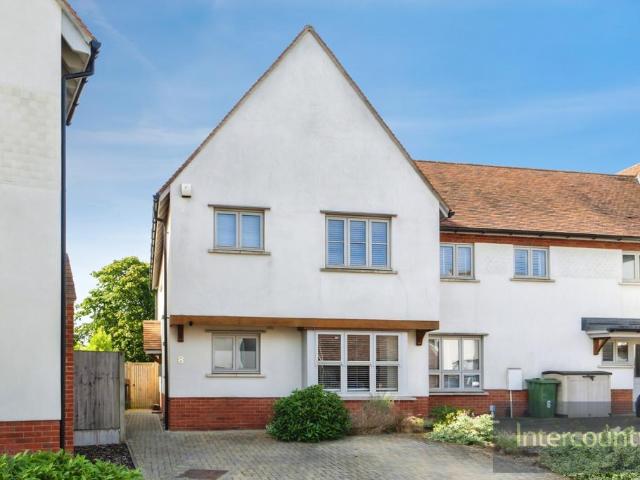 House for sale in Duton Hill, Essex