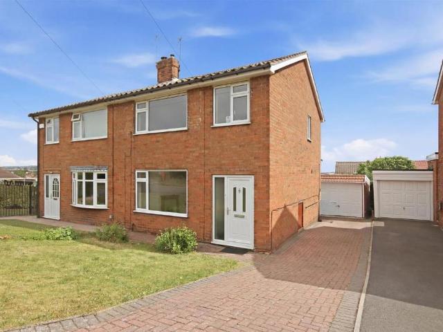 House for sale in Whittington Moor, Loundsley Green