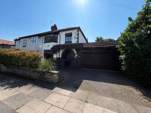 House for sale in Allerton, Calderstones