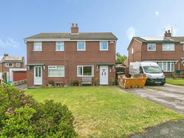 House for sale in Llysfaen, Wales