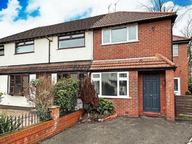 House for sale in Broadheath, Trafford Park