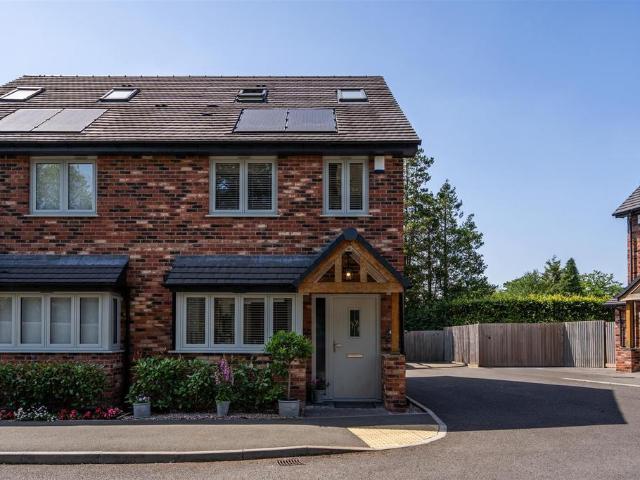House for sale in Dorridge, West Midlands