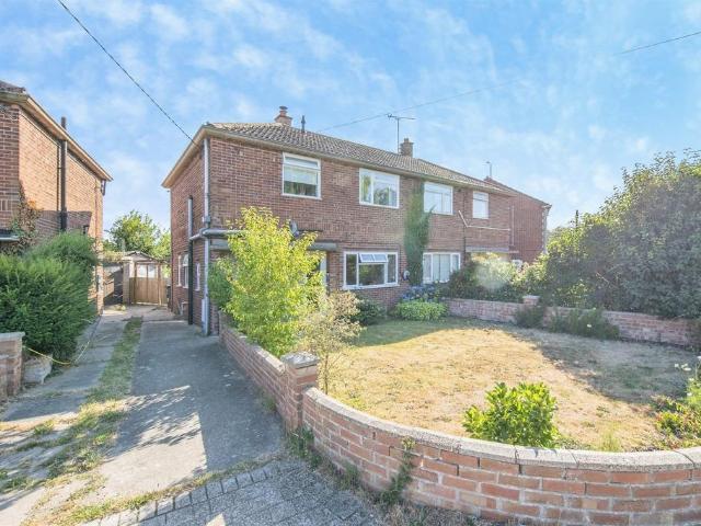 House for sale in Little Oakley, Dale Hill