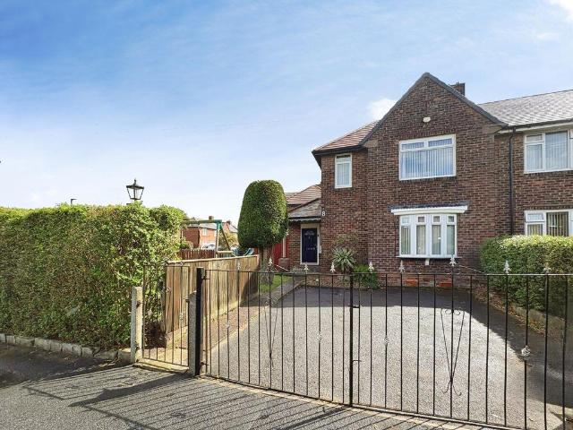 House for sale in Forest Hall, North Tyneside