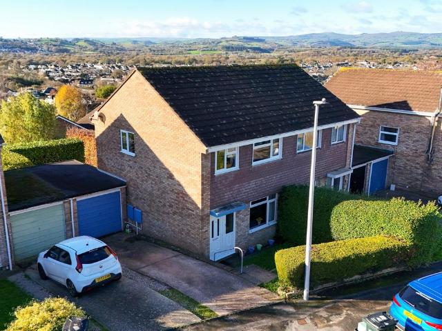 House for sale in Kingsteignton, Teignbridge